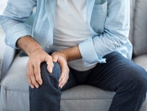 When to See a Doctor for Arthritis Pain